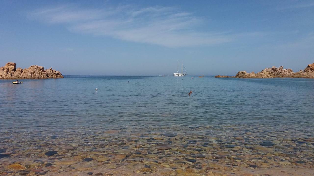 mare natura confort... il mio paradiso in Sardegna Isola Rossa Esterno foto